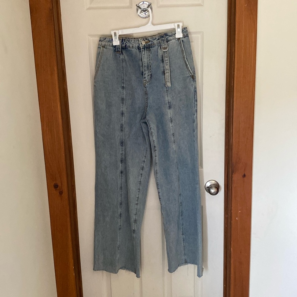 BDG wide leg jeans